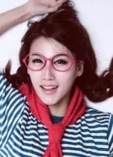 《01宅男汇》：揭秘当代宅男的爆笑生活，献给每一个不甘平凡的灵魂！